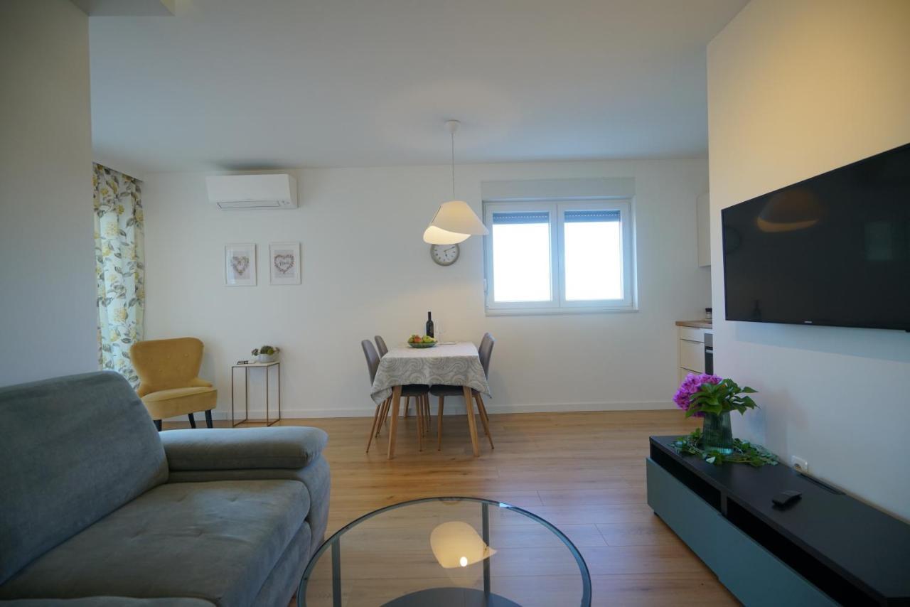 Apartment Perla Сукошан Экстерьер фото